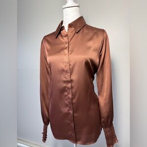 EXPRESS Puff Sleeve Blouse w/ Hidden Buttons - MEDIUM, Dusty Rose